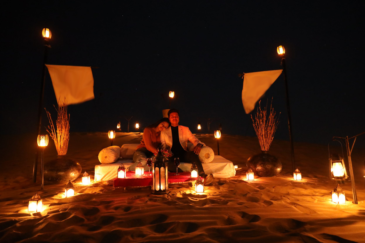 Dinner On Dunes